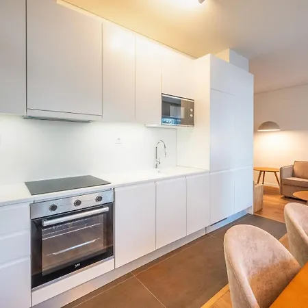 Appartamento Guestready - Republic Lisbona