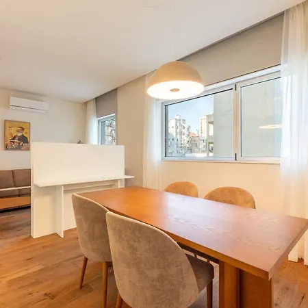 Guestready - Republic * Lissabon